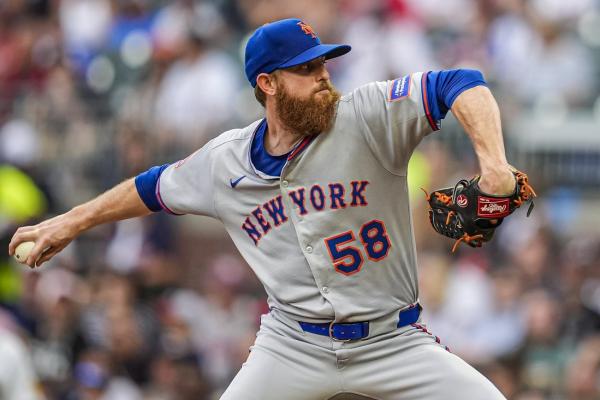Mets place RHP Paul Blackburn (shoulder) back on IL