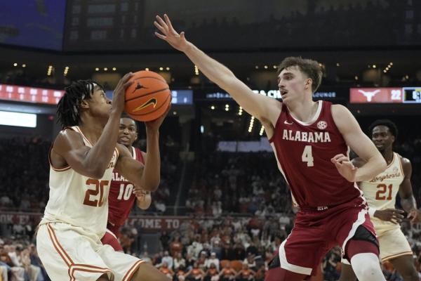 No. 2 Alabama rolls past Texas to 7th straight win