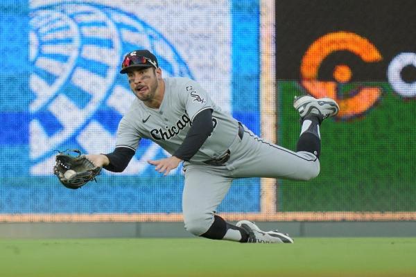 Salvador Perez shines as Royals continue home dominance of White Sox