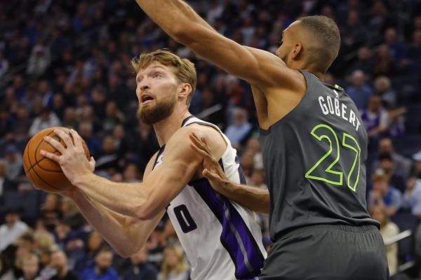 Timberwolves look to bounce back as Kings open slate