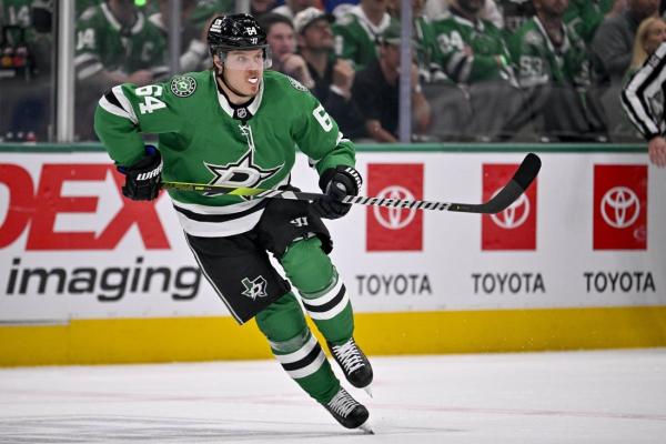 Stars lose Mikael Granlund to Ducks on 3-year deal
