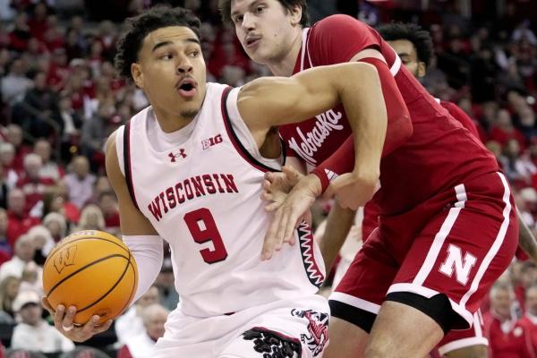 No. 17 Wisconsin visits Maryland, downplays road stretch