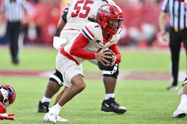 Defensively challenged Arizona, Colorado desperate for a win