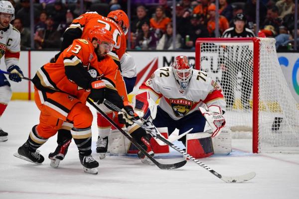 Carter Verhaeghe, Panthers drop Ducks again