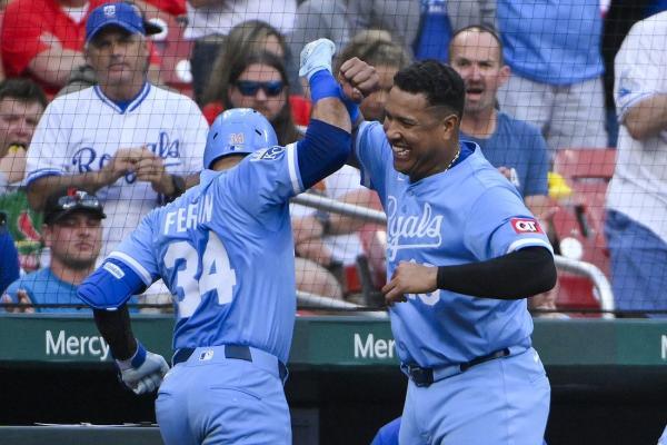Royals bullpen holds strong in win over Cardinals
