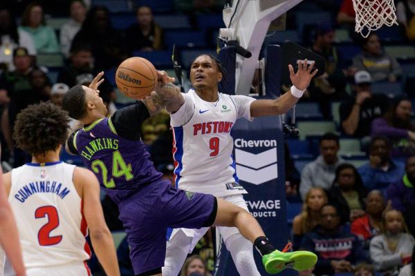 Pelicans lose by franchise-record 46 points to Pistons