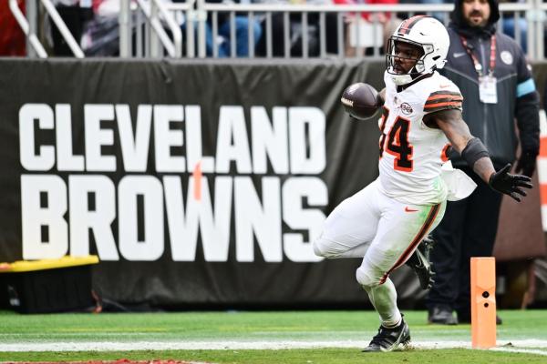 Report: Browns’ Jerome Ford takes pay cut; Nick Chubb out?