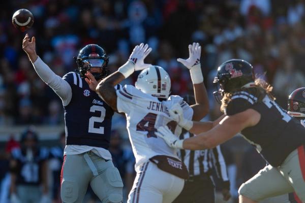 Jaxson Dart, No. 14 Ole Miss fends off Miss. State in Egg Bowl