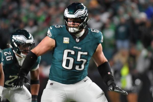 Eagles RT Lane Johnson: ‘definitely not retiring’ after Super Bowl