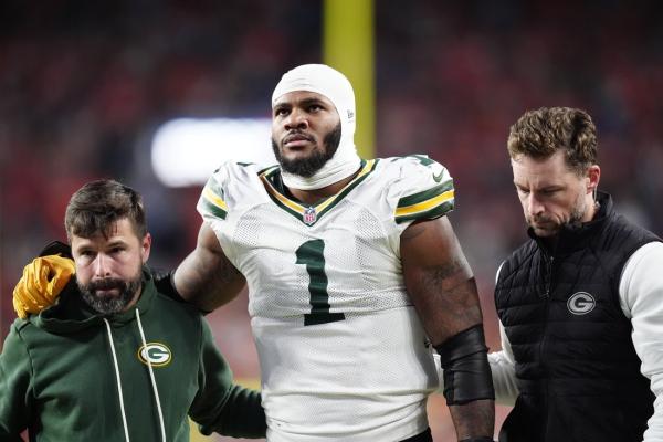 Report: MRI shows ACL tear for Packers DE Micah Parsons