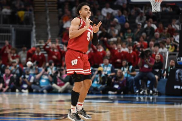 No. 18 Wisconsin holds off No. 7 Michigan State behind John Tonje’s 32 points