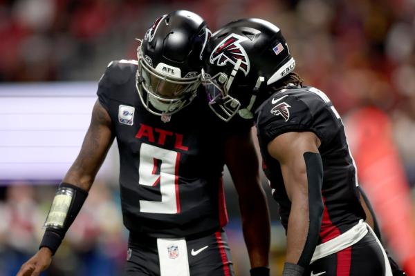 Michael Penix, Bijan Robinson power Falcons past Commanders