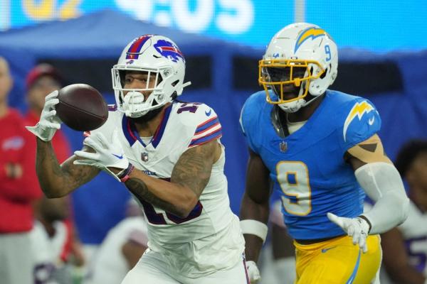 Report: WR Gabe Davis rejoining Bills