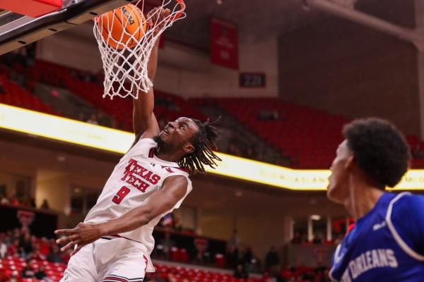 No. 20 Texas Tech listening to coach ahead of Wyoming game