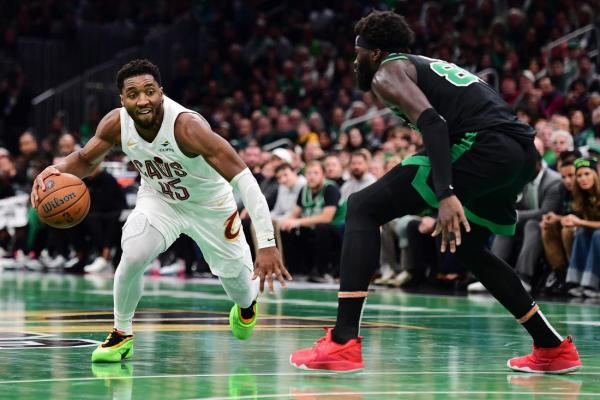 Cavaliers out to avenge loss, cool off red-hot Celtics thumbnail