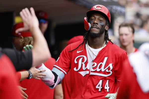6-run explosion in the fifth inning pushes Reds over Tigers