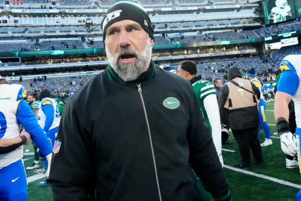 Falcons interview interim Jets coach Jeff Ulbrich for DC opening thumbnail