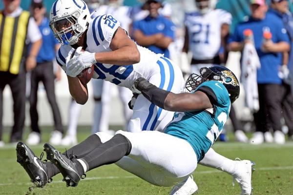 AFC South rivals Colts, Jaguars playing out string