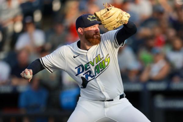 Reds add RHP Zack Littell from Reds in 3-team deal