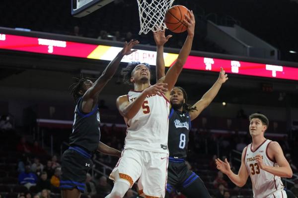 USC sees off stern challenge from UT Arlington