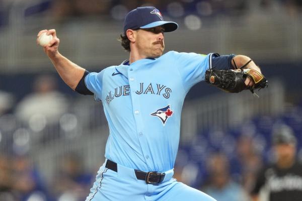 Shane Bieber dazzles in return to lead Blue Jays past Marlins