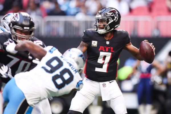 Report: Falcons QB Michael Penix Jr. (knee) may be done for season