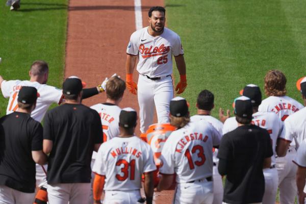 Anthony Santander wins it on HR as Orioles get past Giants thumbnail