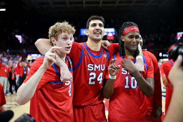 Top 25 roundup: SMU halts No. 12 UNC’s 7-game win streak