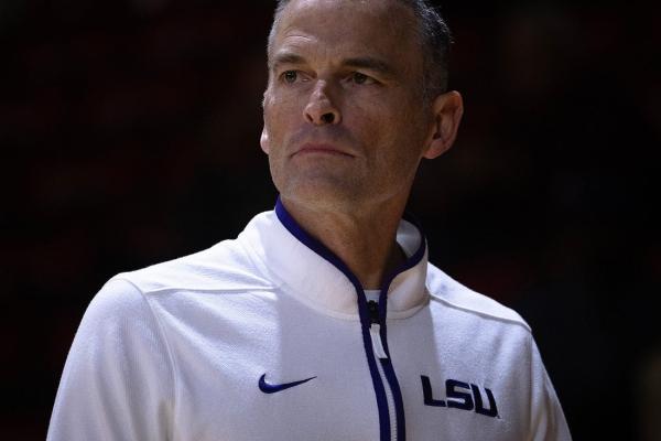 LSU stays hot with big win over Southern Miss