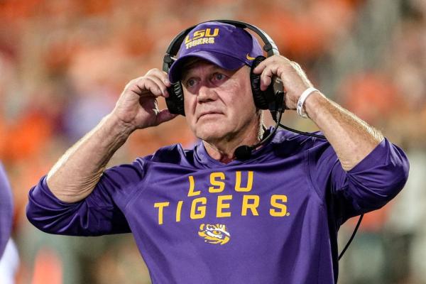 Brian Kelly wonders: Did Dabo Swinney see the second half of LSU-Clemson?