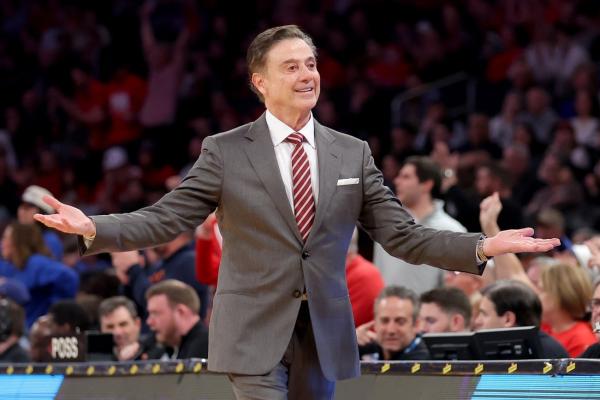 Rick Pitino says he would 'absolutely not' coach Knicks