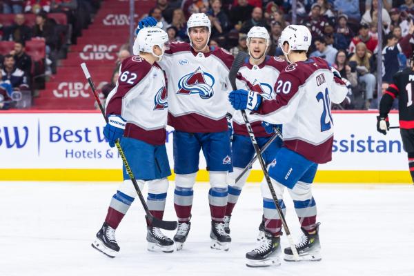 Avalanche, Canadiens put hot streaks on the line