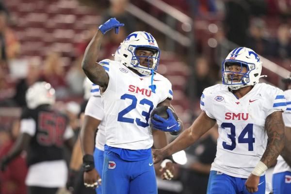 No. 21 SMU strikes early, scores big in rout of Stanford