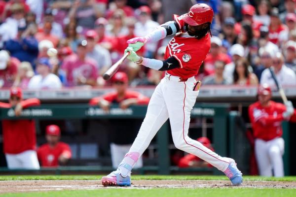 Elly De La Cruz homers and drives in 4 as Reds handle Cubs