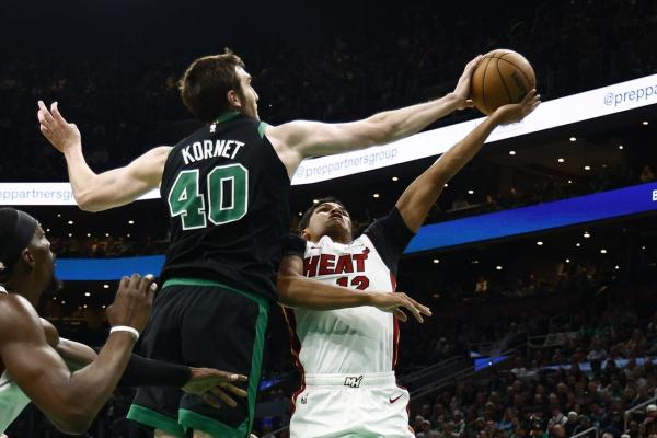 Celtics aim to continue defensive surge vs. Pistons