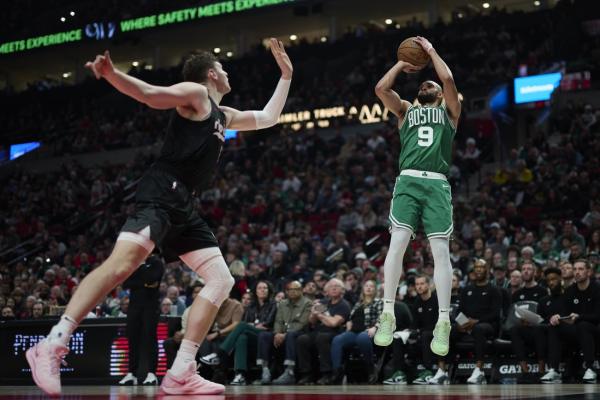 Celtics rain 3-pointers on Blazers, win fifth straight