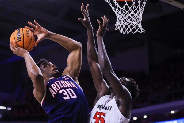 Arizona holds off rally by No. 16 Cincinnati