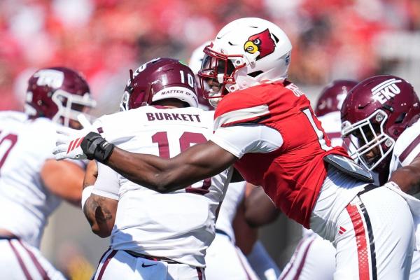 Isaac Brown, Caullin Lacy help Louisville maul Eastern Kentucky