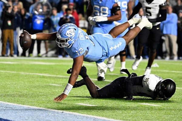 Omarion Hampton’ record-setting night carries UNC