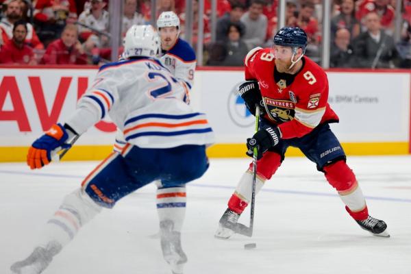 Panthers C Sam Bennett lands Conn Smythe Trophy