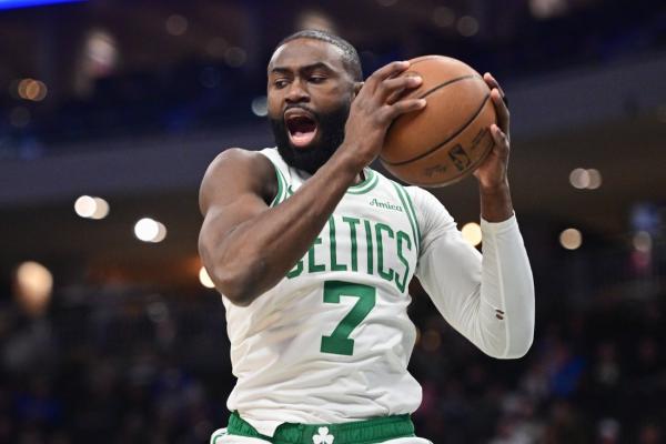 Celtics’ Jaylen Brown lighting up scoreboard entering clash vs. Heat