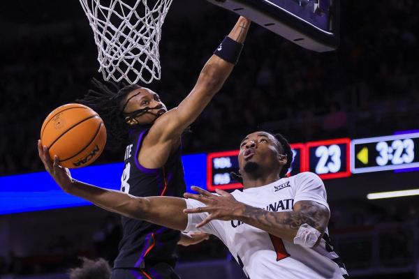 Four score in double figures as Cincinnati dominates TCU