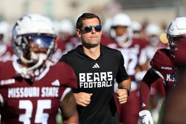 Coastal Carolina tabs Ryan Beard as head coach