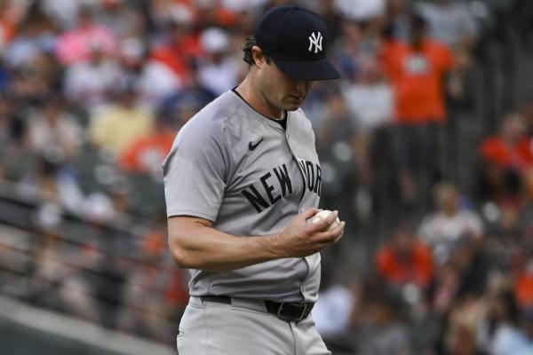 Yankees RHP Gerrit Cole (fatigue) to skip start vs. Phillies thumbnail