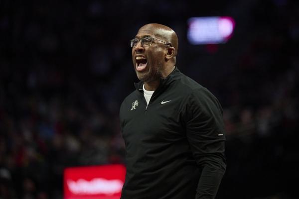 Report: Knicks to interview Mike Brown, Taylor Jenkins for coaching vacancy