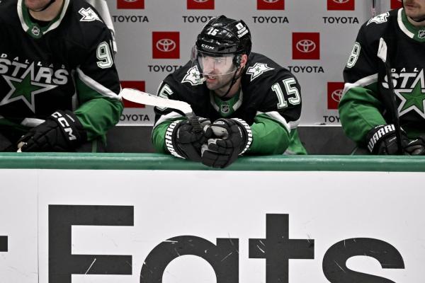 Stung by losses, Stars, Kings want to create more offense