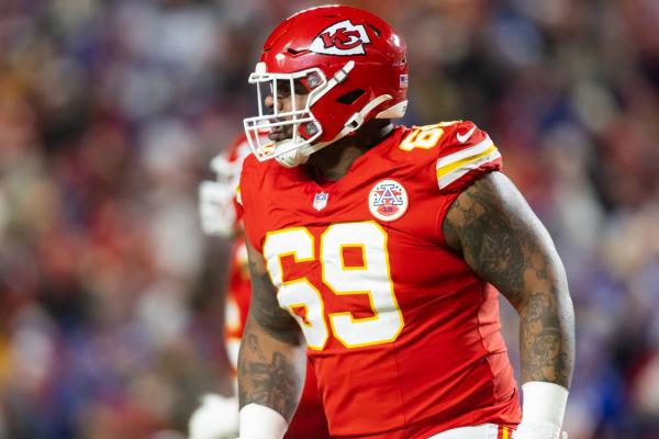 Report: Chiefs re-sign veteran DT Mike Pennel