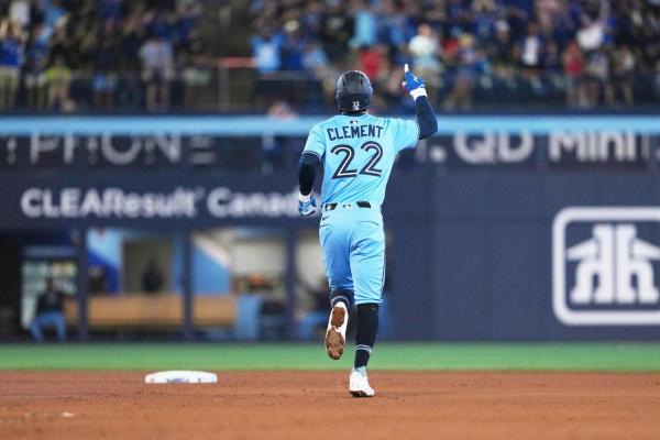 Ernie Clement’s home run helps Blue Jays take opener from Cubs