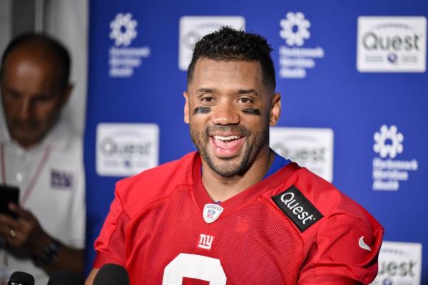 Russell Wilson praises Giants’ ‘amazing’ camaraderie