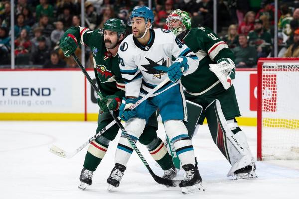 Ducks acquire Justin Bailey from Sharks